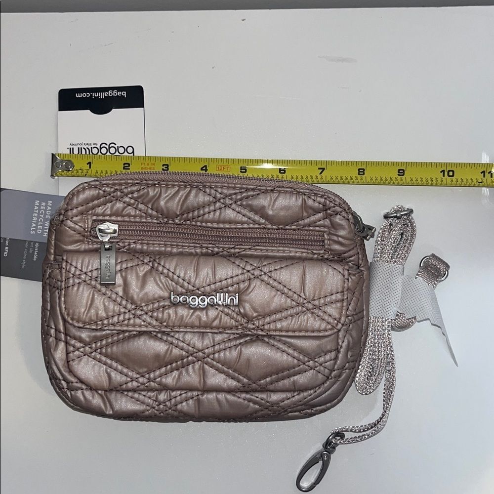 Baggallini-Modern Everywhere Mini Bag Crossbody #baggallini #mini #new - Picture 5 of 14